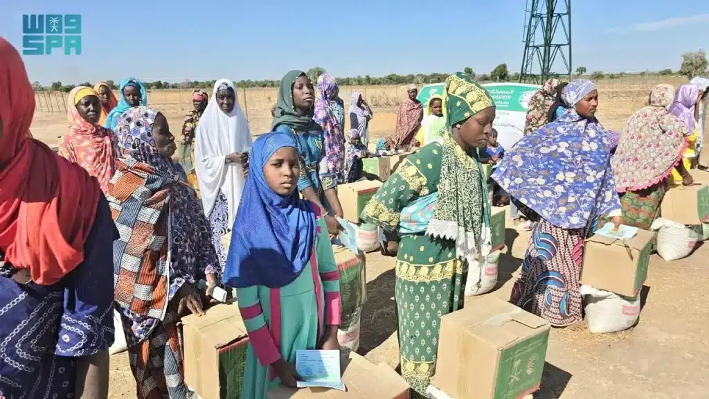 Pusat Bantuan Raja Salman mengedarkan 800 bakul makanan di wilayah Sevare di Wilayah Mopti di Republik Mali.