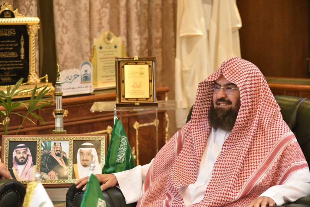 رئيس الشؤون الدينية : هدفنا جعل “مأرِز الإيمان” مركزًا للريادة الوسطية عالميًا في موسم الحج