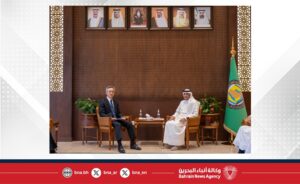 الأمين العام لمجلس التعاون يستعرض العلاقات بين المجلس واليابان وسبل تنميتها