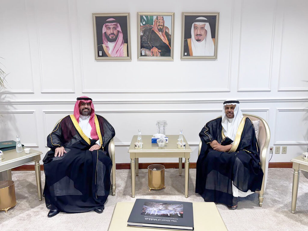 المندوب الدائم للمملكة العربية السعودية لدى منظمة التعاون الإسلامي يستقبل المدير التنفيذي لصندوق التضامن الإسلامي