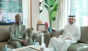 مدير عام وكالة الأنباء القطرية يجتمع مع سفير جمهورية غامبيا