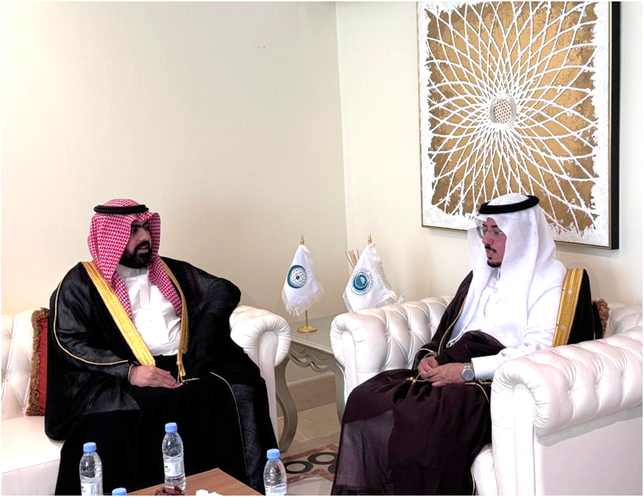 المدير التنفيذي لصندوق التضامن الإسلامي يزور الهيئة الدائمة المستقلة لحقوق الإنسان