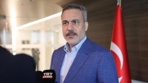 وزير الخارجية التركي: انتهاكات إسرائيل لوقف إطلاق النار في غزة تعرّض خطة السلام للخطر