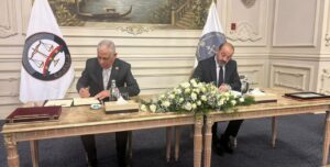 النيابة العامة الفلسطينية توقع مذكرة تعاون قضائي مع نظيرتها المصرية