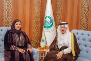 المدير التنفيذي للهيئة الدائمة المستقلة لحقوق الإنسان يلتقي مساعد وزير الخارجية لشؤون حقوق الإنسان بدولة الكويت