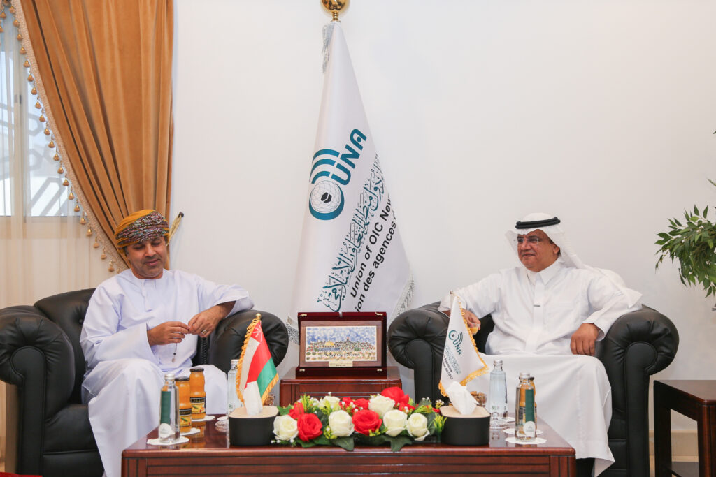 مدير عام “يونا” يستقبل القنصل العام لسلطنة عُمان