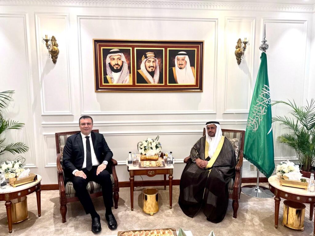 المندوب السعودي الدائم لدى منظمة التعاون الإسلامي يستقبل رئيس اتحاد إذاعات وتلفزيونات دول المنظمة