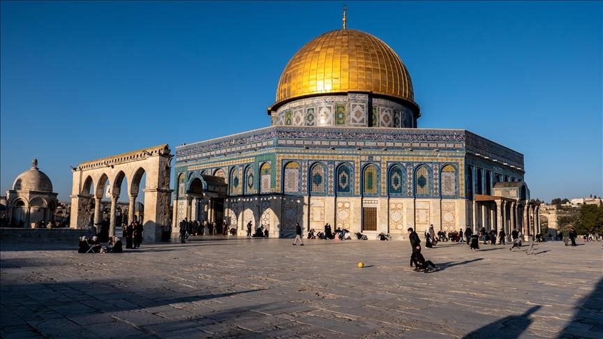 محافظة القدس: تسليح المستعمرين في القدس تحريض عنصري وخطوة خطيرة لتصعيد الجرائم بحق الفلسطينيين
