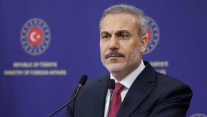 Turkiya tashqi ishlar vaziri Rossiya va Saudiya Arabistoni tashqi ishlar vazirlari bilan urushni tugatish bo'yicha sa'y-harakatlarni muhokama qildi