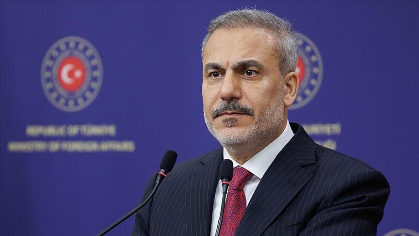 Menteri Luar Negeri Turki membahas upaya untuk mengakhiri perang dengan rekan-rekan sejawatnya dari Rusia dan Arab Saudi.