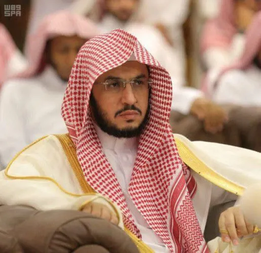 الأمين العام لهيئة كبار العلماء يطلع على سير العمل في فرع رئاسة البحوث العلمية والإفتاء بالمدينة المنورة