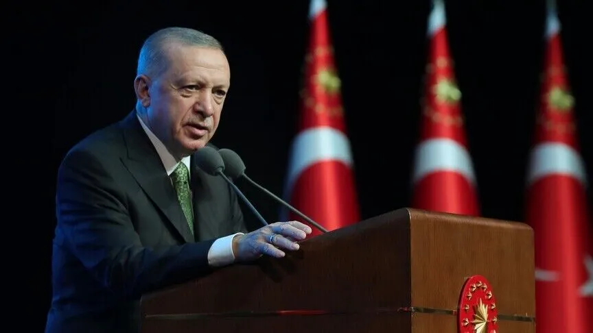 Erdogan discusses bilateral relations and regional and international issues with his Senegalese counterpart